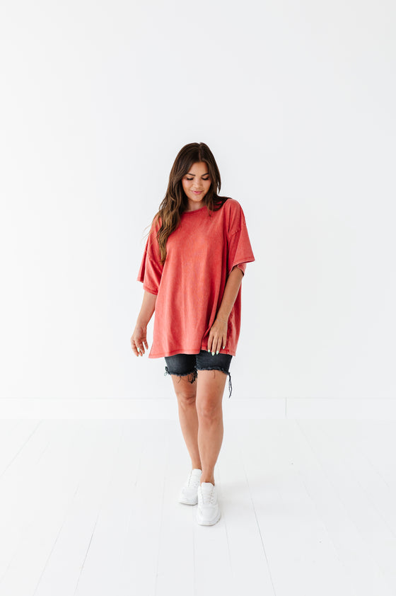 Teagan Oversized Tee in Red