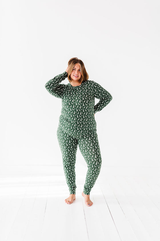 Women's Feelin' Pine Pajama Set