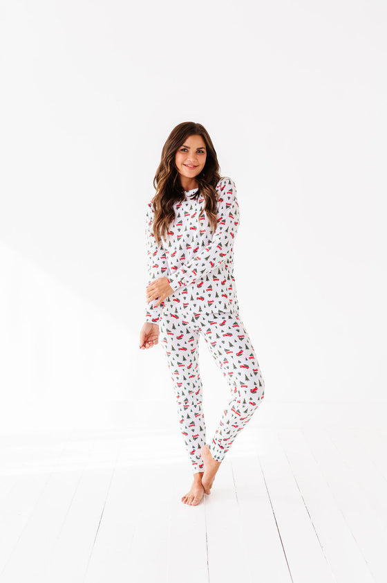 Women's Clarks Christmas Pajama Set