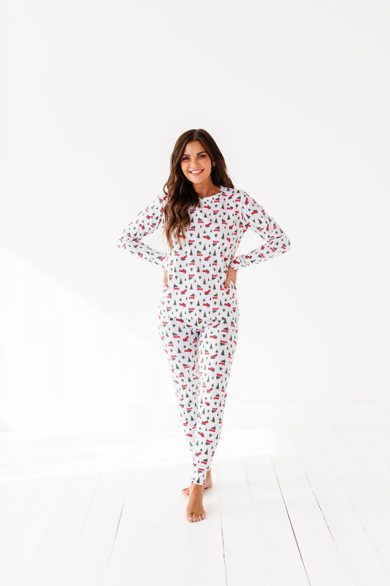 Women's Clarks Christmas Pajama Set