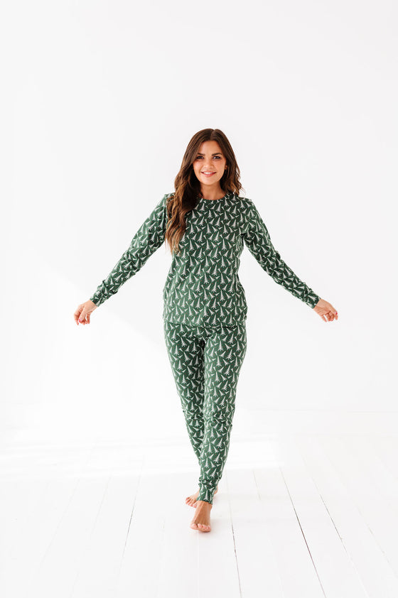 Women's Feelin' Pine Pajama Set