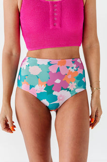  Mid Rise Bottoms in Oasis Floral
