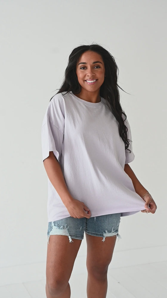 Lisa Oversized Boyfriend Tee in Lavender