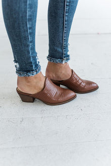  Catherine Textured Mules - Size 6 & 6.5 Left