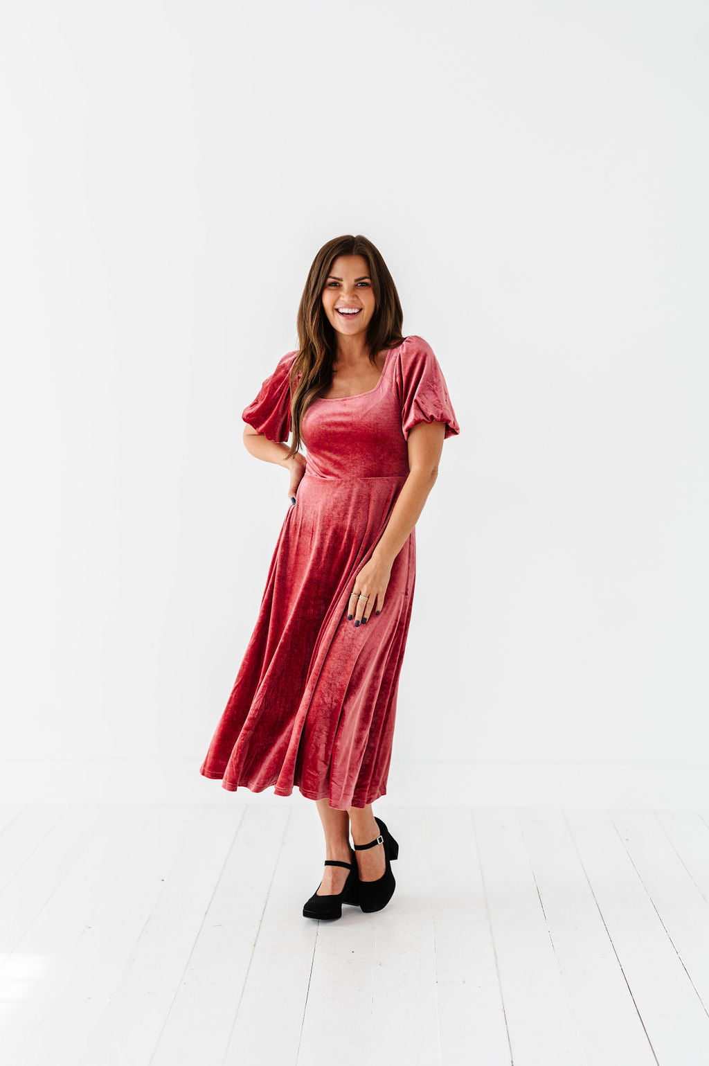 Gloria Velvet Dress in Marsala – Livy&Kate Clothing