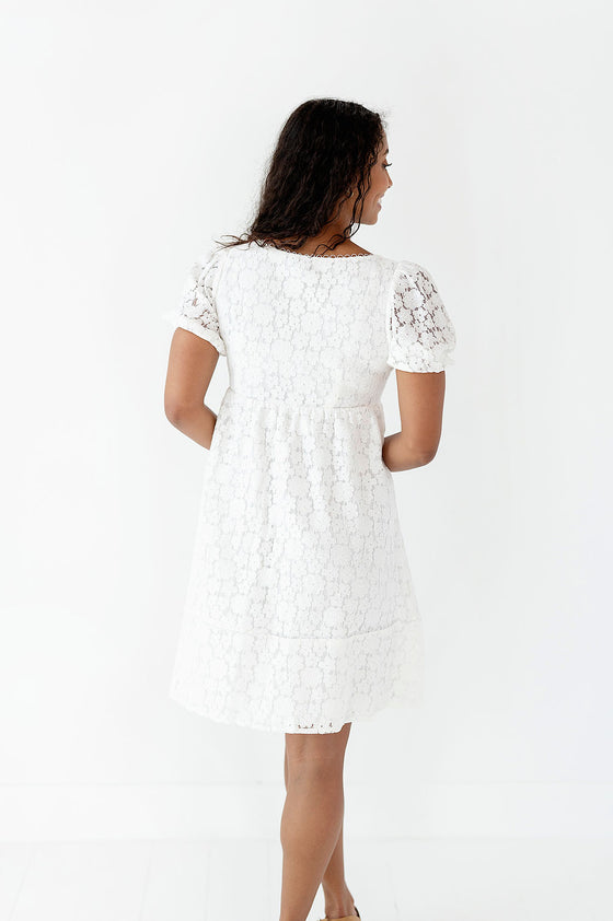 Evie Lace Dress in Ivory
