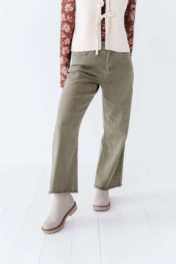 Chandler Wide Leg Jeans in Olive