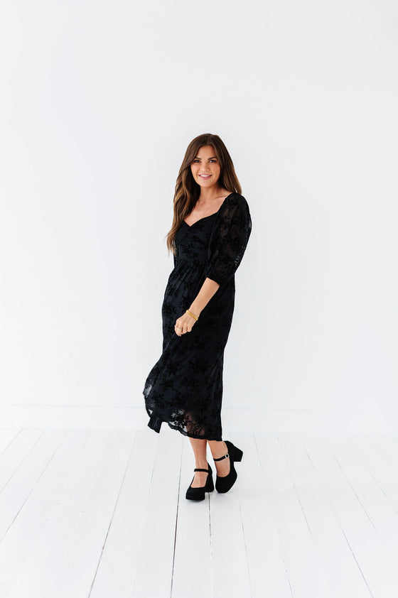 Evelyn Dress in Black