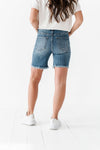 Crew Shorts in Medium Wash