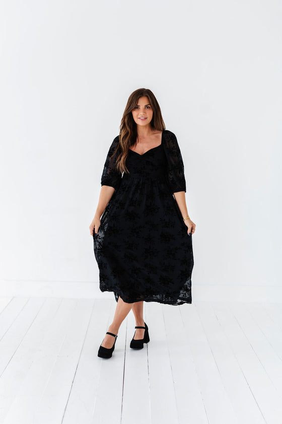 Evelyn Dress in Black