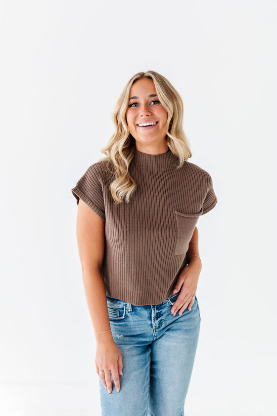 Rainee Sweater Top in Mocha