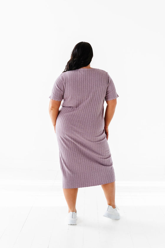 Harper Short Sleeve Dress in Lavender