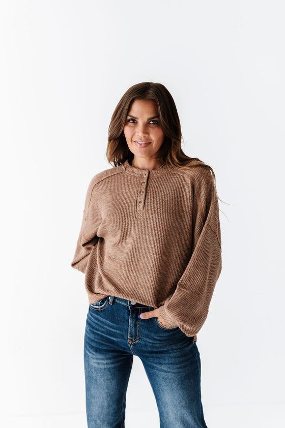 Dax Ribbed Sweater in Brown