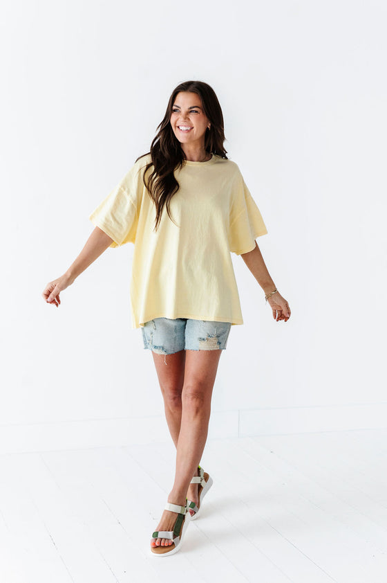 Lisa Oversized Boyfriend Tee in Pastel Yellow