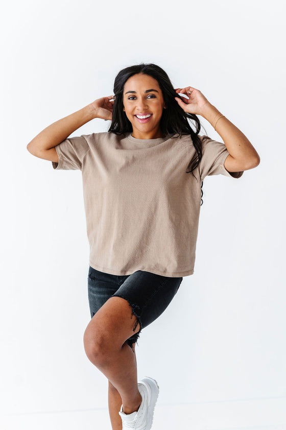 Dakota Crewneck Tee in Mocha