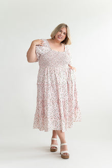  Gabrielle Floral Midi Dress in Blush - Size 3X Left