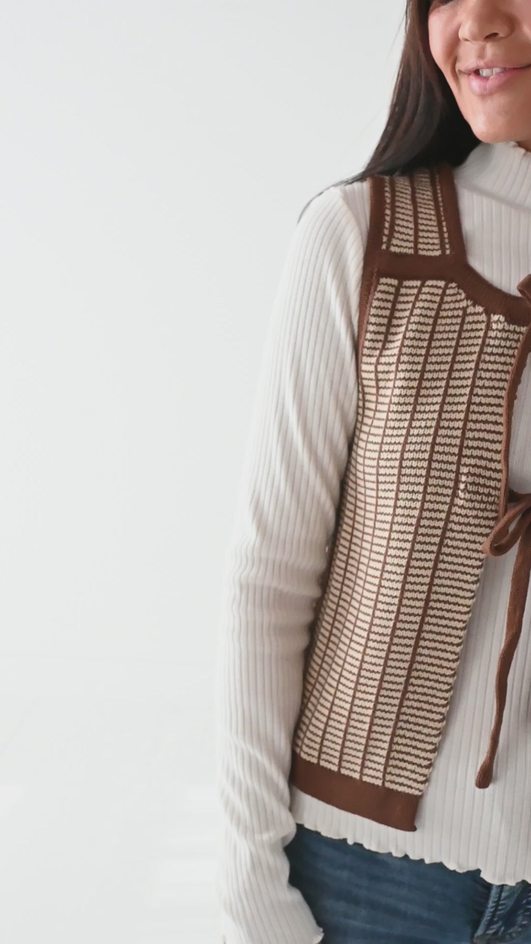 Hailey Tie Front Vest in Mocha – Livy&Kate Clothing