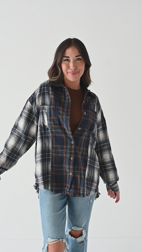 Laken Flannel Button Up