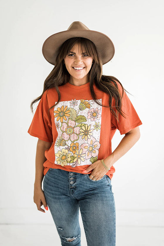 Vintage Floral Graphic Tee in Rust - Size Small Left
