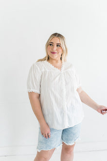  Leah Button Down Top in Off White - Size 2X Left